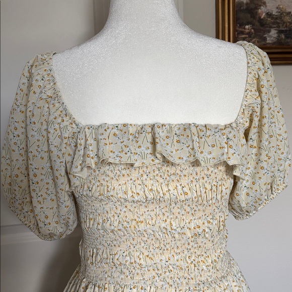 Ivy City Co XS butter yellow and baby blue Floral Smocked Midi Dress Puff Sleeve - Picture 7 of 10